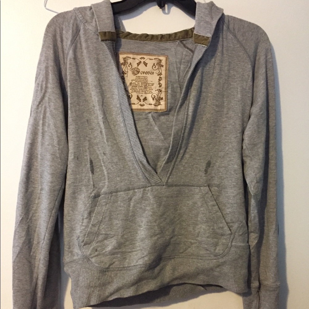 Hooded V Neck sweatshirt